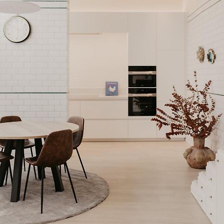 Blue Bird Residence Suite Moriaan Антверпен Экстерьер фото